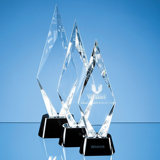 Custom Printed 28.5cm Optical Crystal Facet Mounted Peak Award with Onyx Black Base