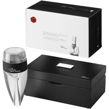 Vine wine aerator