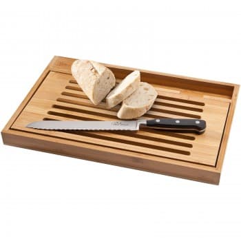 Bistro cutting board with bread knife