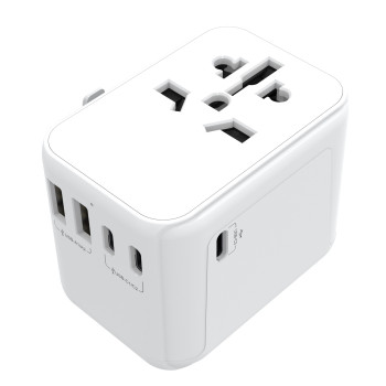 Solon Universal Travel Adapter